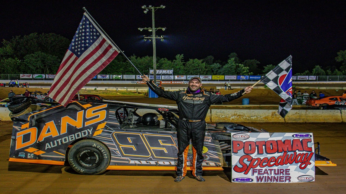 Altobelli Secures Victory in 30-Lap Modified Mafia Event at Potomac ...