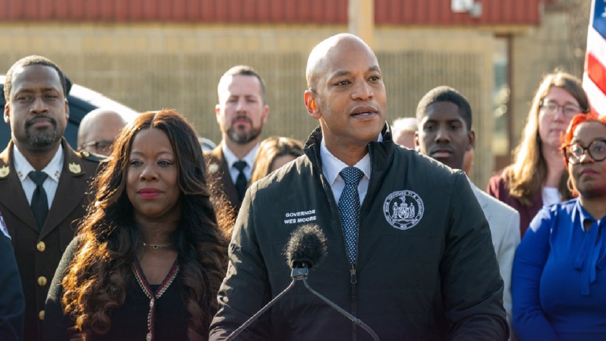 Moore Proposes DECADE Act for Economic Boost