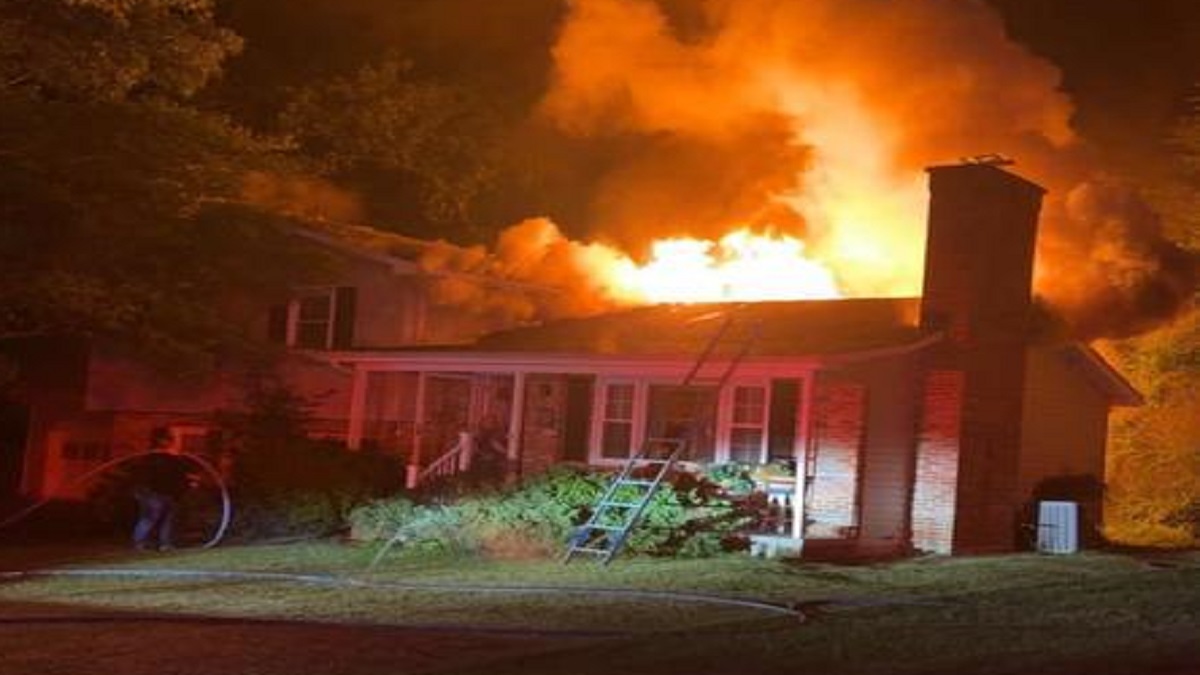 No Injuries in Early Morning Calvert County House Fire